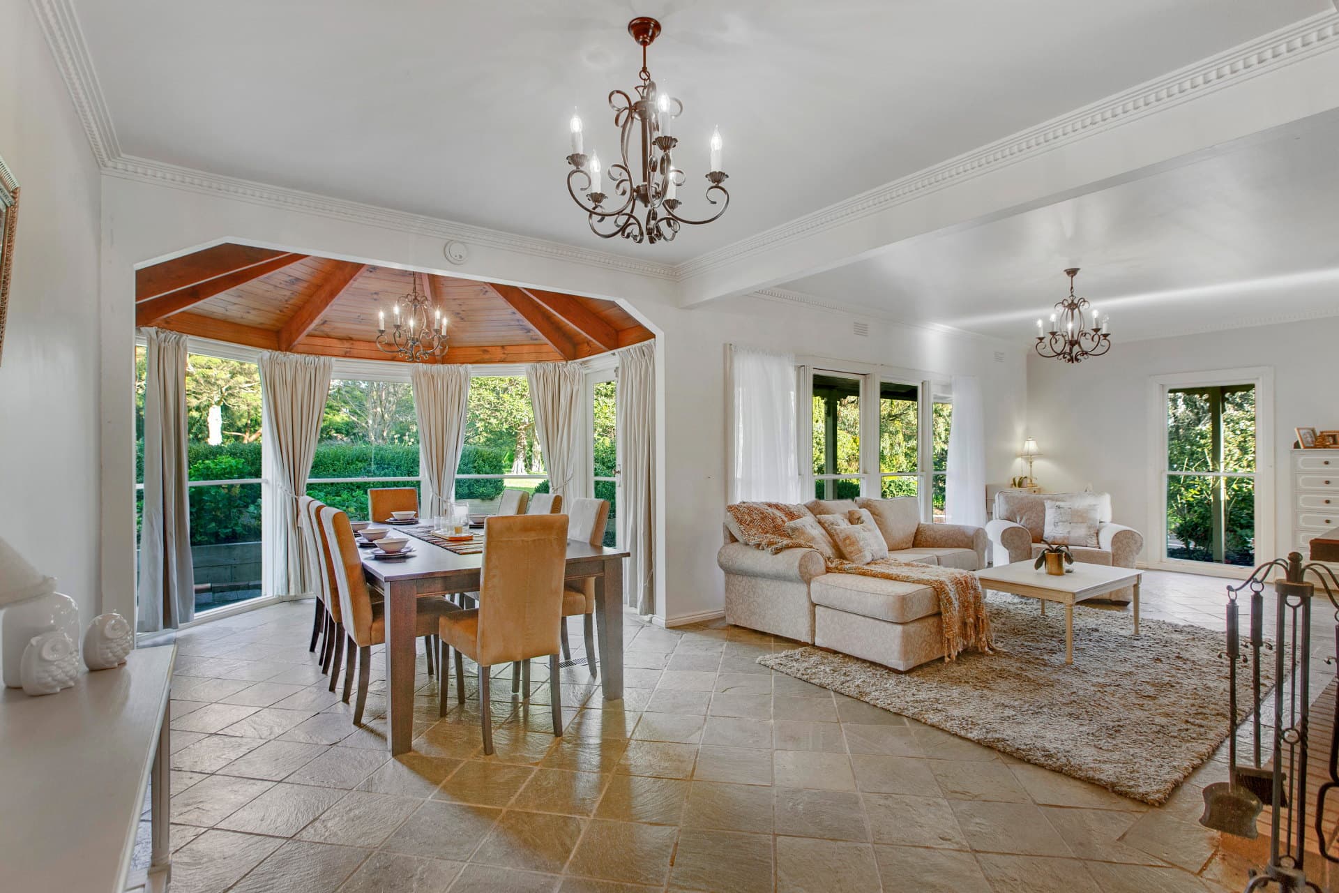 19 Gillards Road, Mount Eliza, Mount Eliza - Thumbnail 3