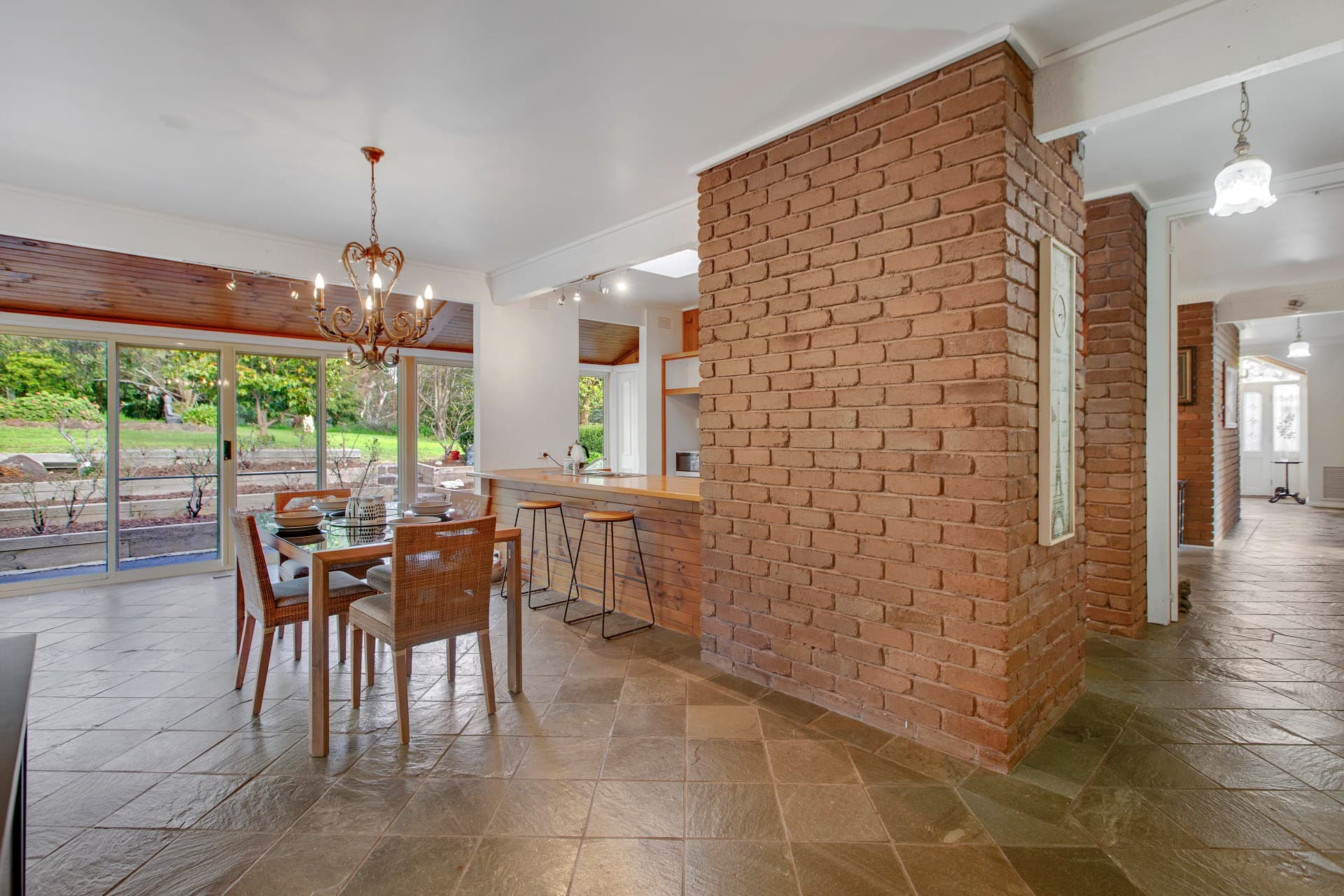 19 Gillards Road, Mount Eliza, Mount Eliza - Thumbnail 6
