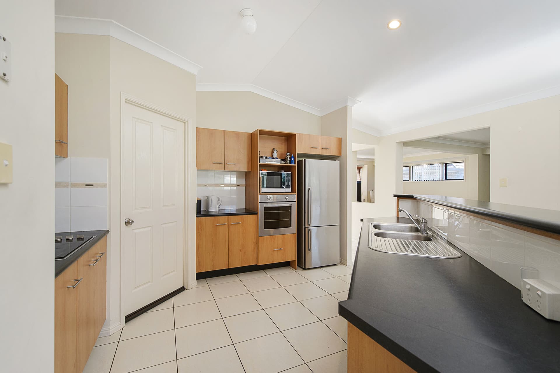 21 Crosslands Avenue, Wauchope, Wauchope - Thumbnail 3