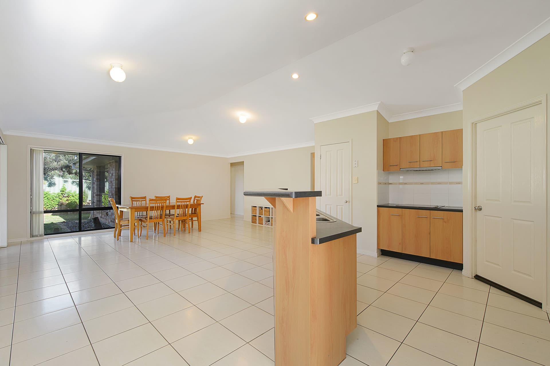 21 Crosslands Avenue, Wauchope, Wauchope - Thumbnail 4