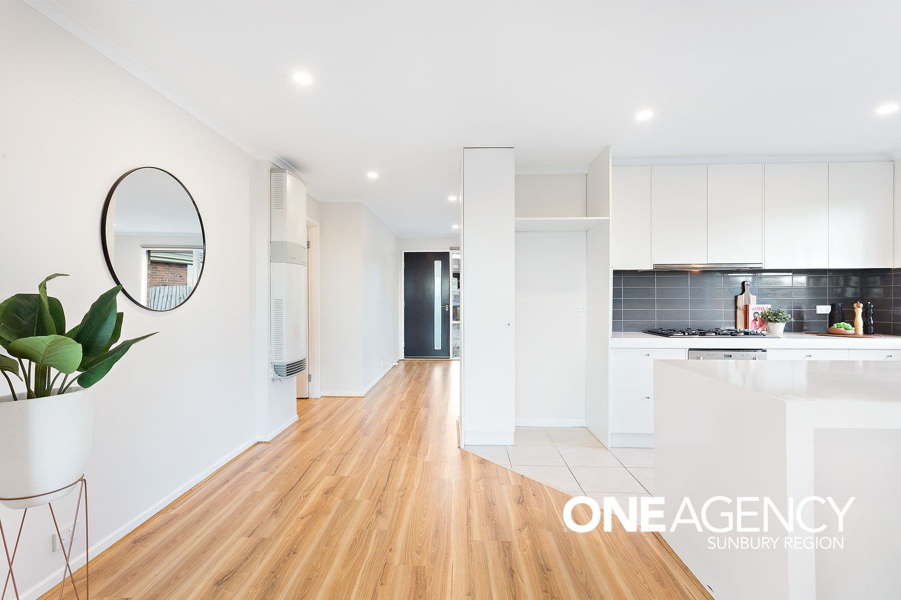 35 Lawrence Avenue, Sunbury, Sunbury - Thumbnail 8