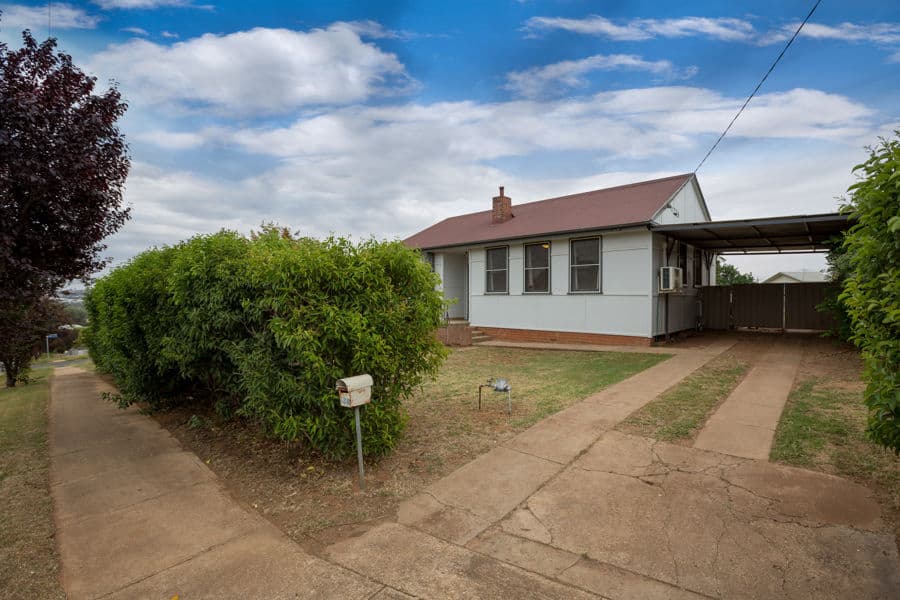 138 MACLEAY Street, Mount Austin, Mount Austin - Image 1