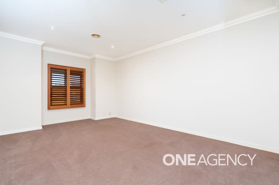 10 DEAKIN Avenue, Lloyd, Lloyd - Thumbnail 2