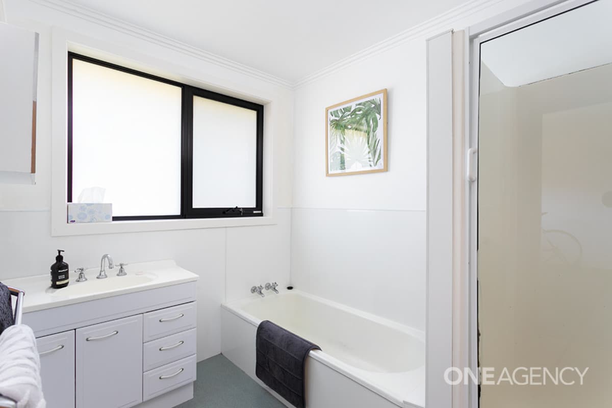 10 Howe Street, Park Grove, Park Grove - Thumbnail 5