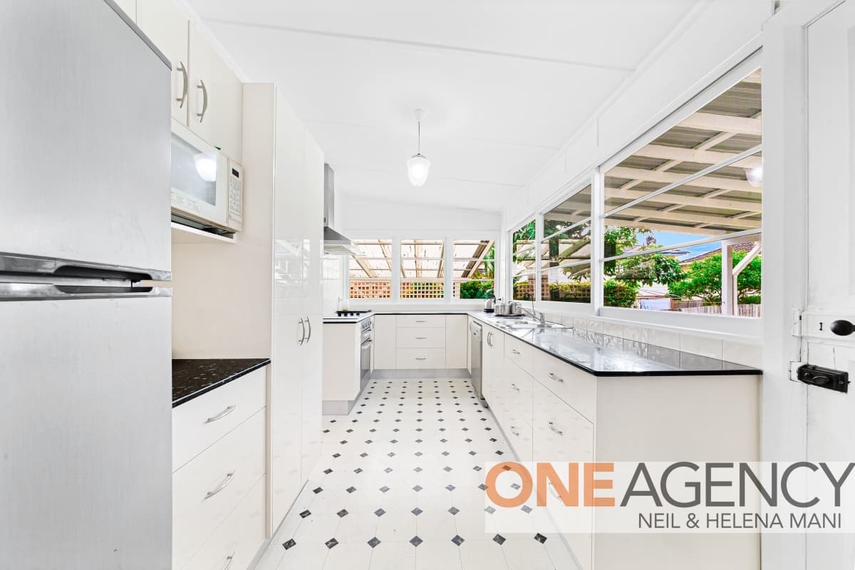 11 Webb Street, East Gosford, East Gosford - Thumbnail 4