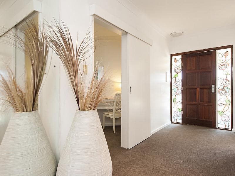 15 Knightsbridge Crescent, Mullaloo, Mullaloo - Thumbnail 4