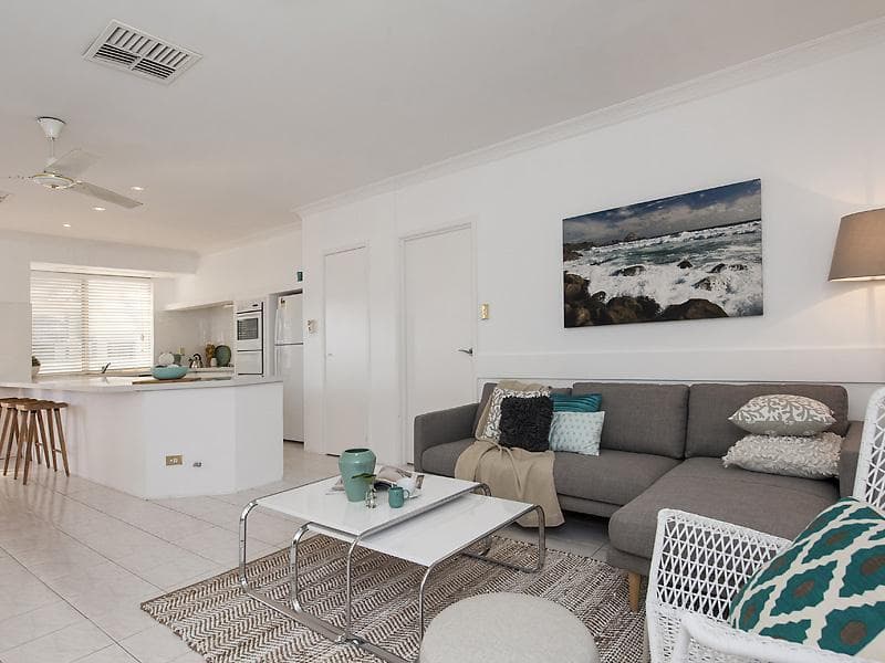 15 Knightsbridge Crescent, Mullaloo, Mullaloo - Thumbnail 7