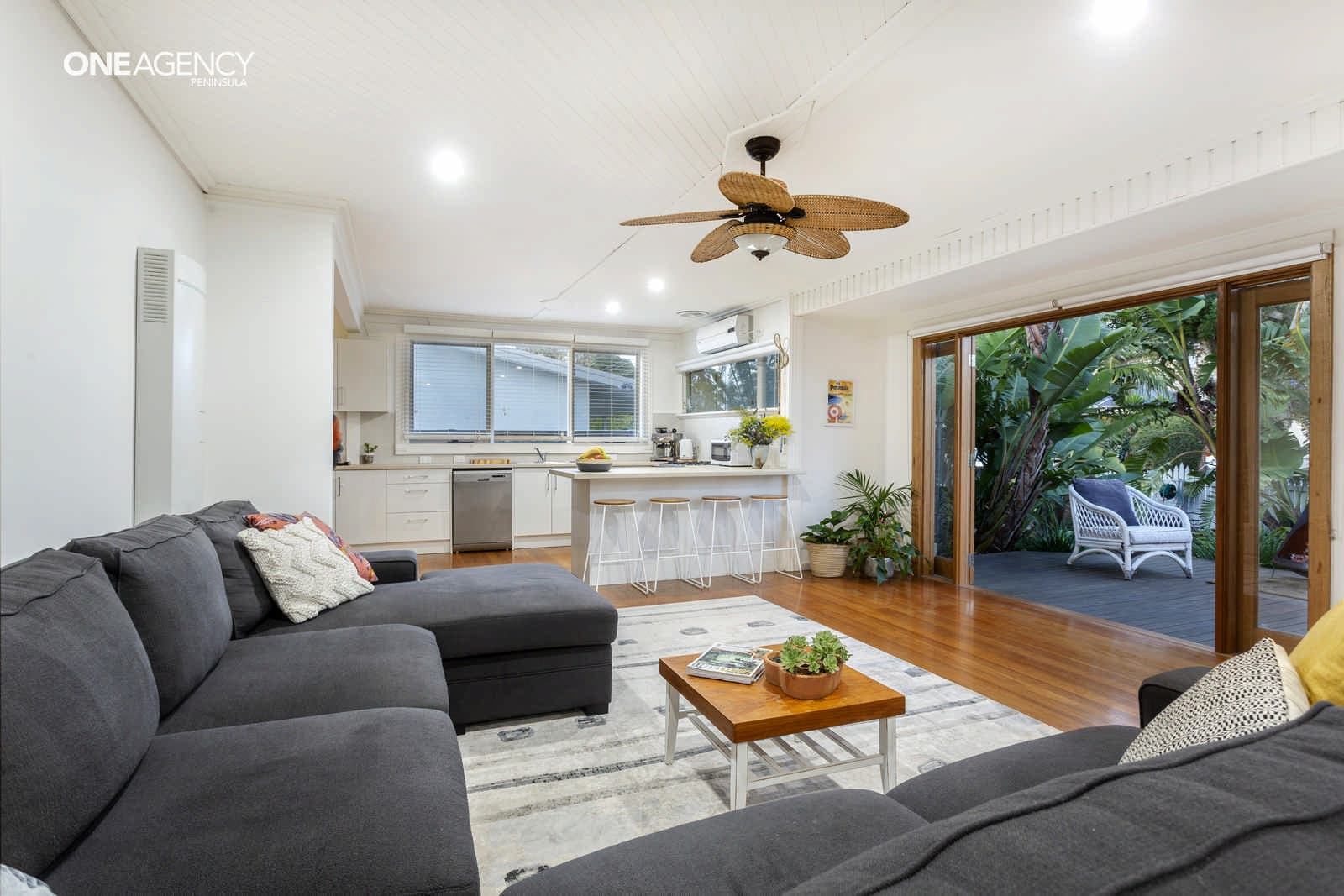 8 Overlea Avenue, Rosebud, Rosebud - Thumbnail 8