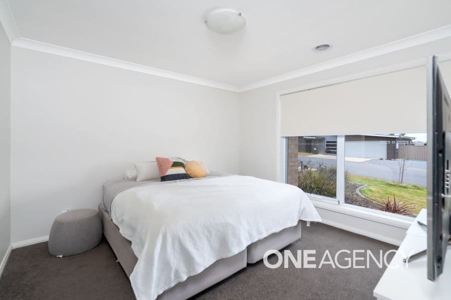 1A POOGINOOK Place, Bourkelands, Bourkelands - Thumbnail 4