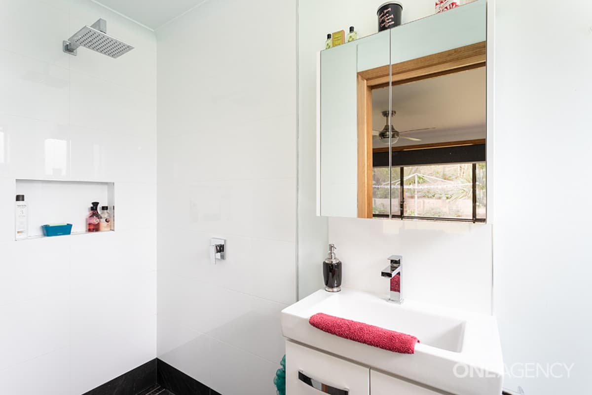 40 Blackwood Parade, Romaine, Romaine - Thumbnail 8