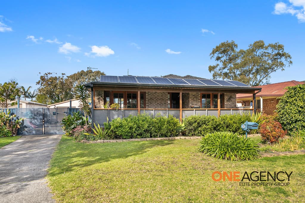 8 Fraser Crescent, Albion Park, Albion Park - Image 1