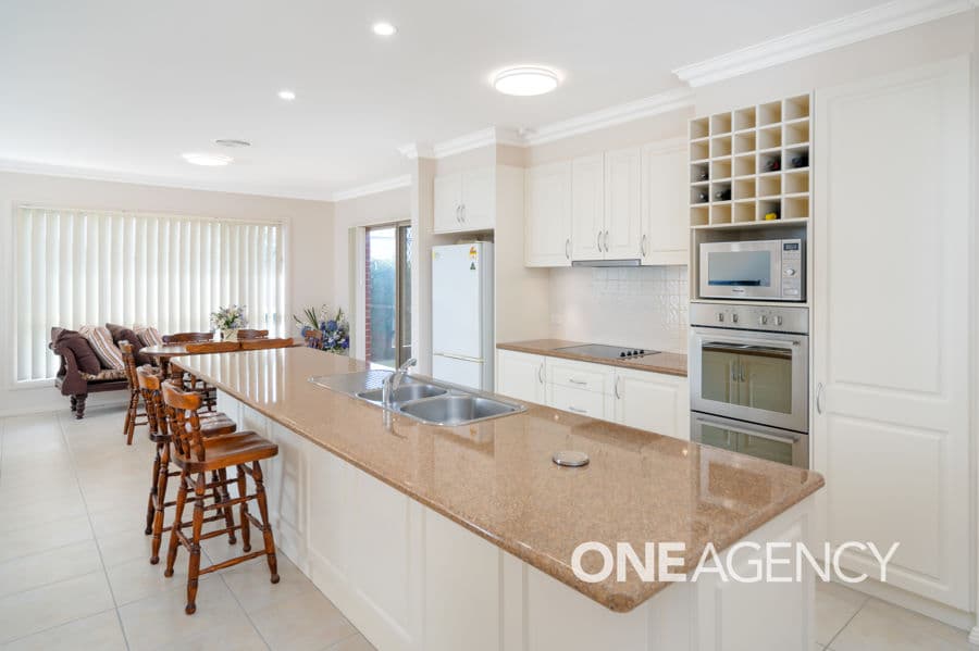 35 BEDERVALE Street, Bourkelands, Bourkelands - Thumbnail 2