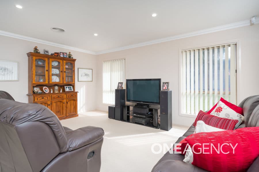 35 BEDERVALE Street, Bourkelands, Bourkelands - Thumbnail 5