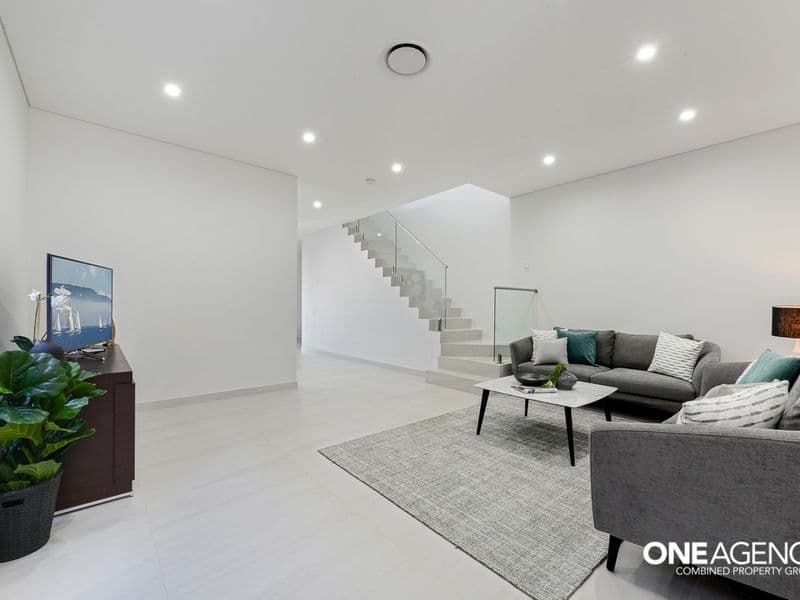 35 Waratah Street, Bexley, Bexley - Thumbnail 2