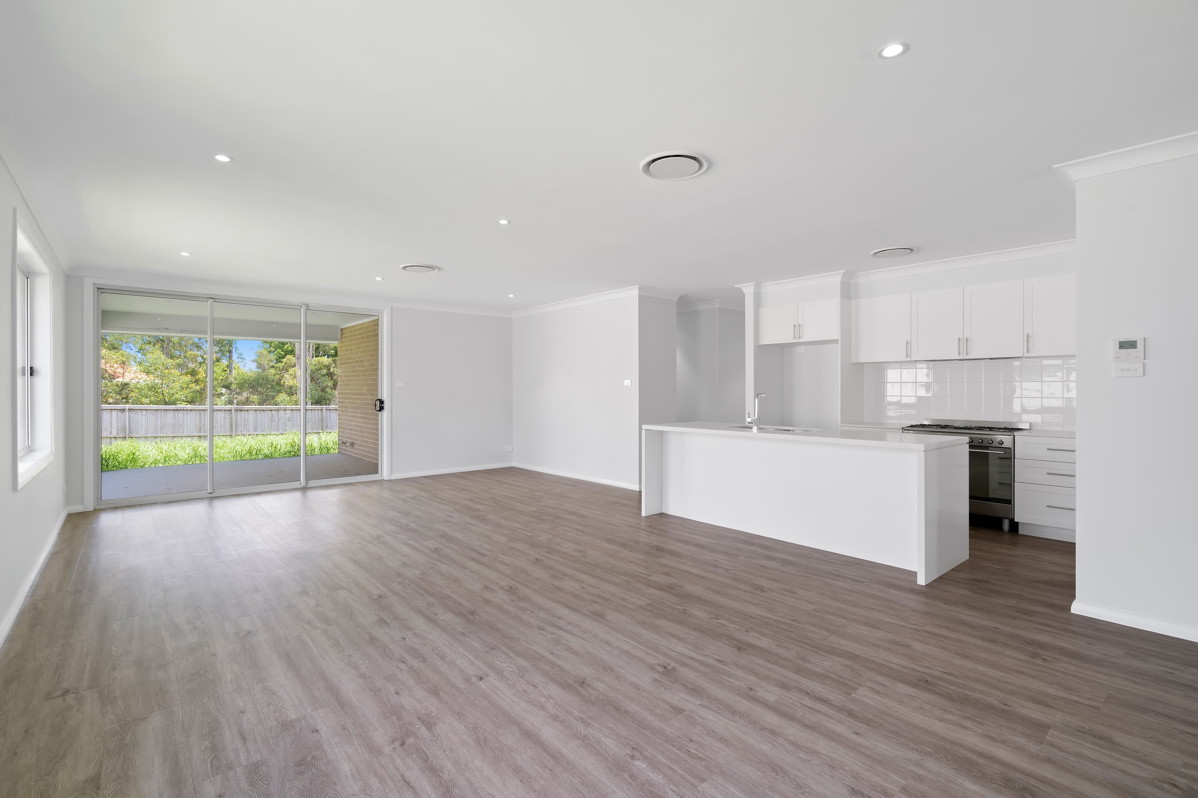57 Settlers Road, Wadalba, Wadalba - Thumbnail 2