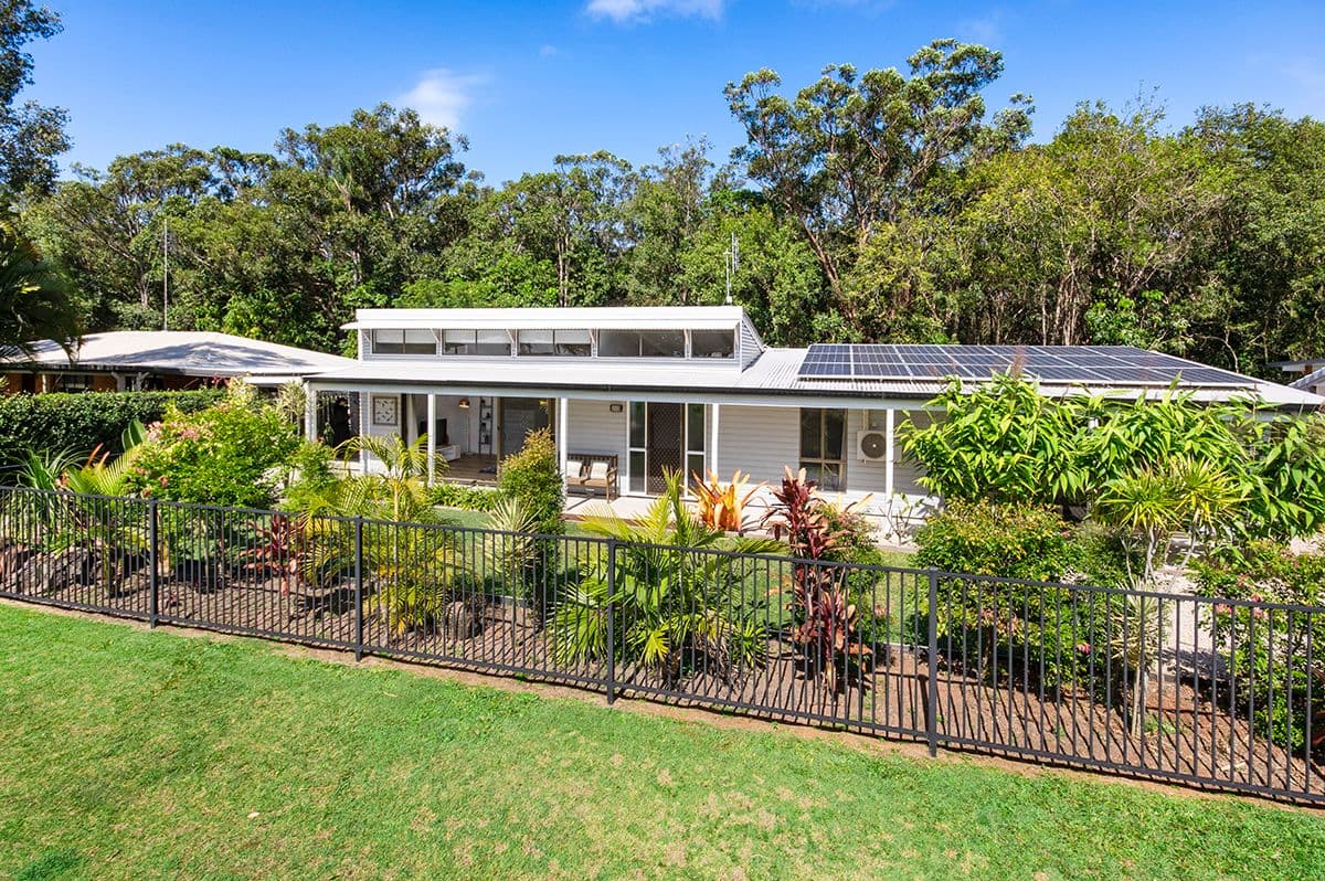 35 Burremah Crescent, Mount Coolum, Mount Coolum - Image 1