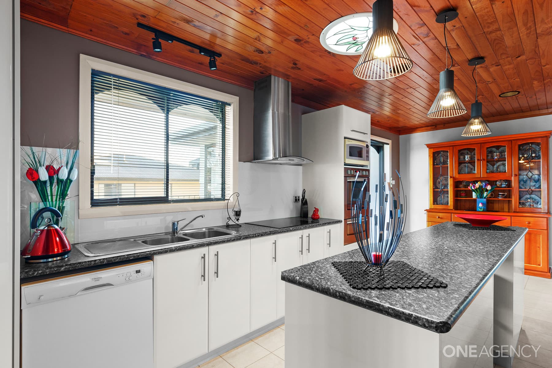 8 Reece Street, George Town, George Town - Thumbnail 4