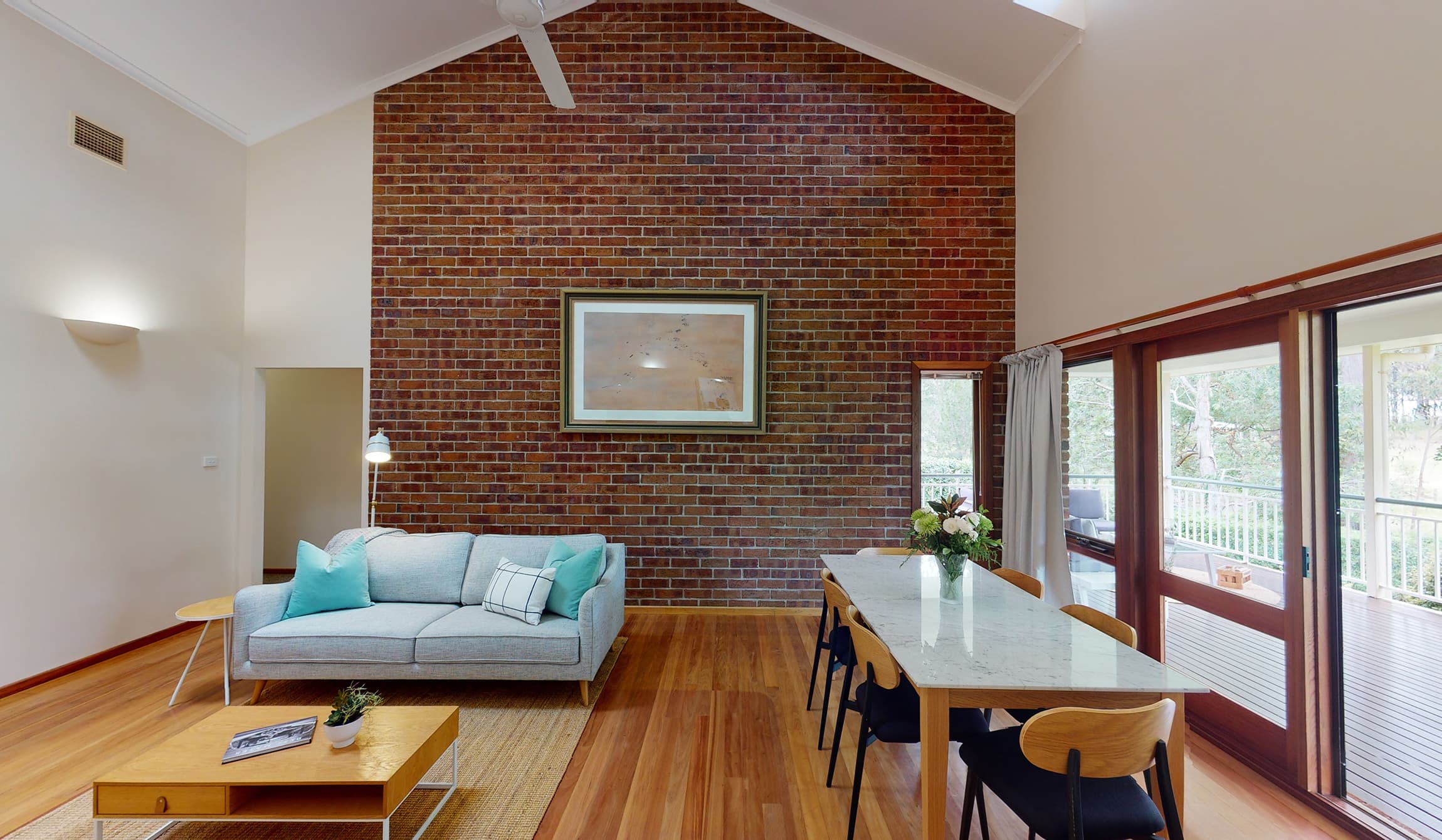 32 Lake Russell Drive, Emerald Beach, Emerald Beach - Thumbnail 7