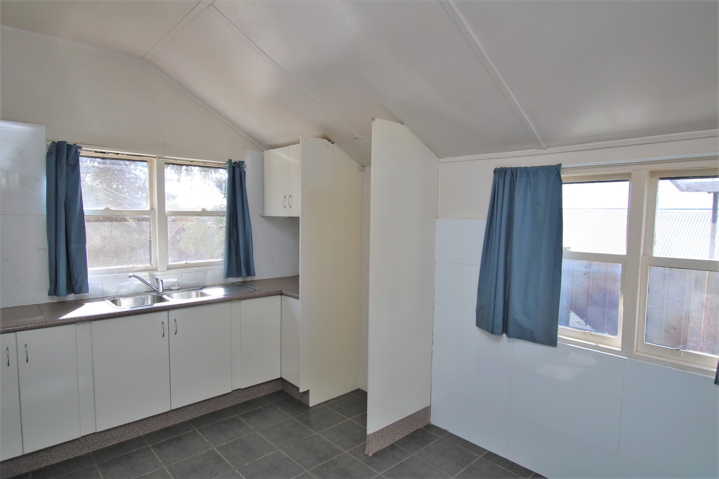 10 Gerelong Place, Cooma, Cooma - Thumbnail 6