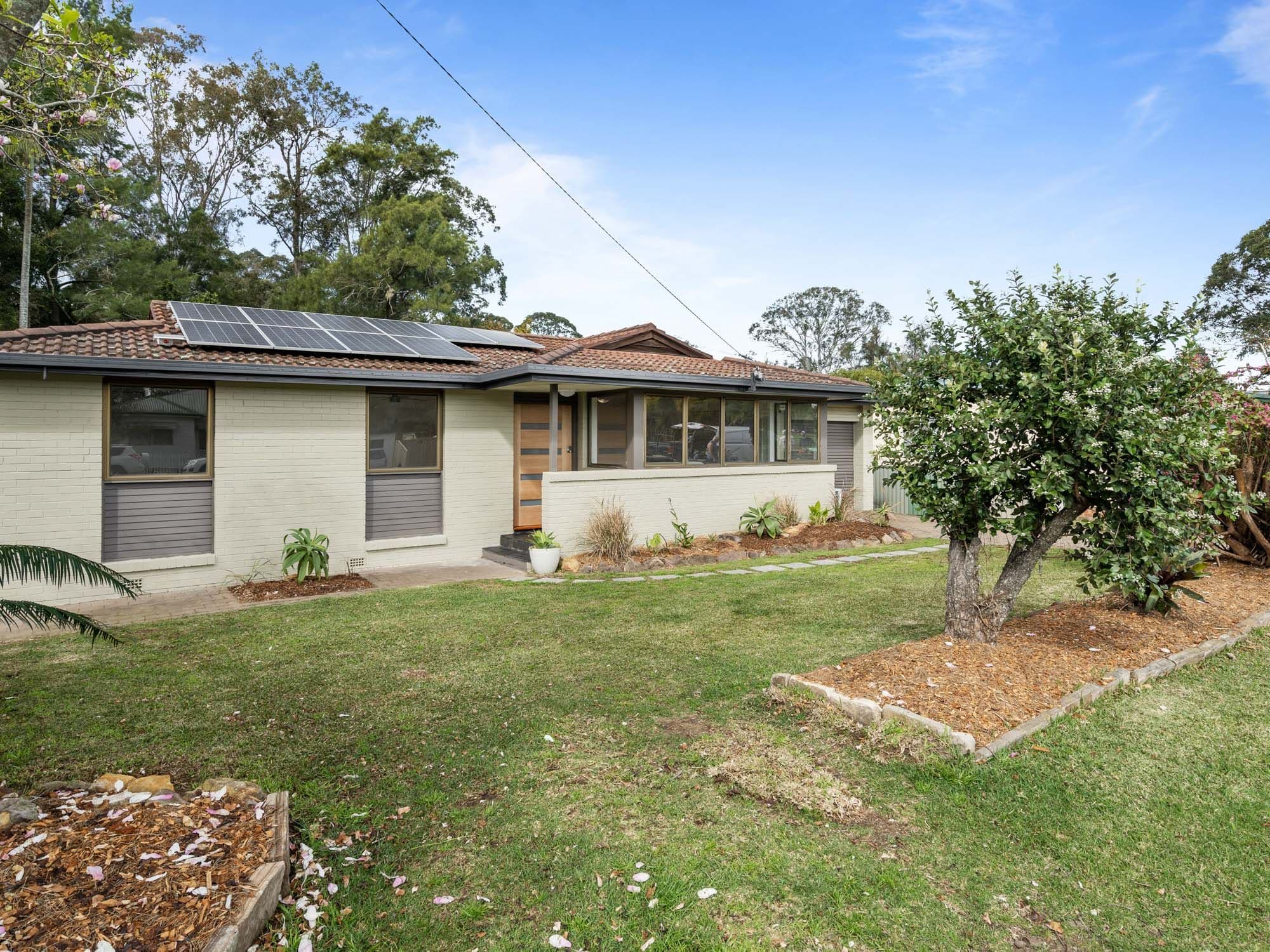 21 Pollock Avenue, Wyong, Wyong - Image 1