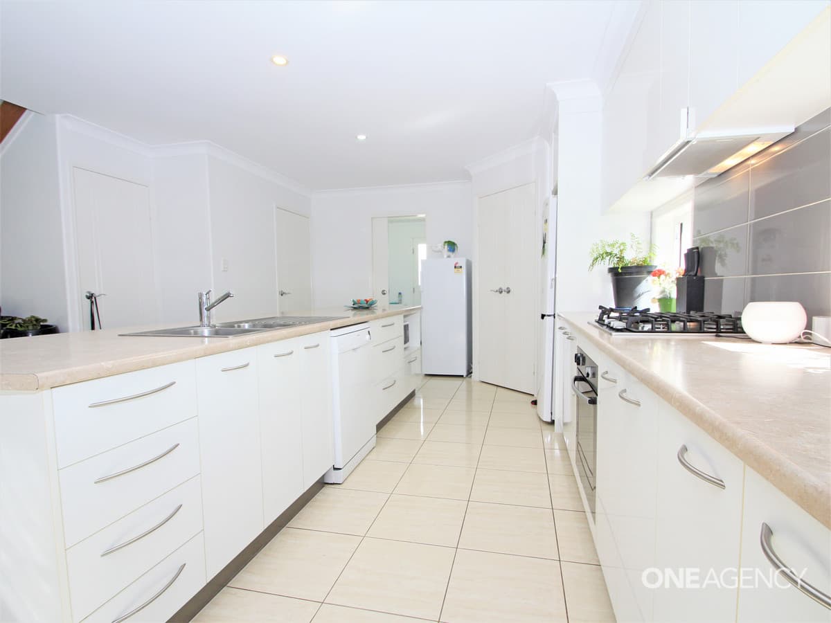 4/38 Tavistock Street, Torquay, Torquay - Thumbnail 2