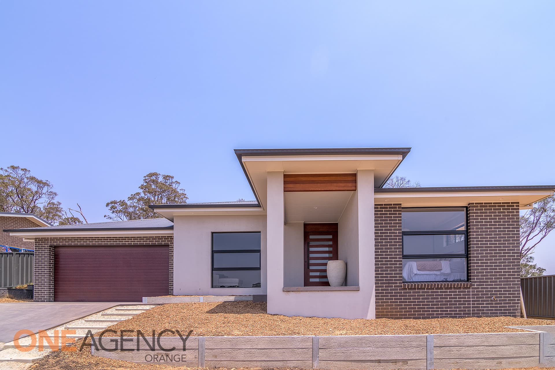 6 Queensbury Close, Orange, Orange - Image 1