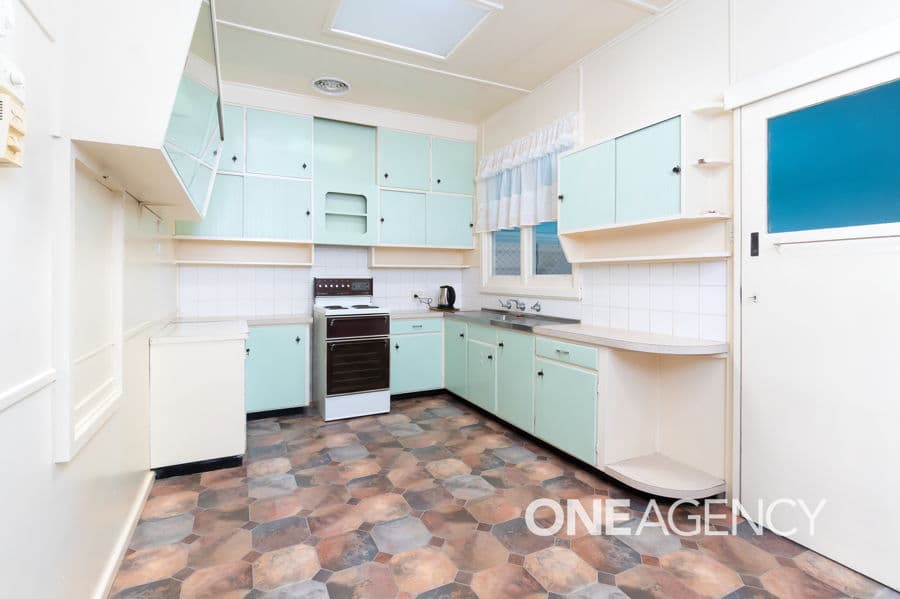 343 LAKE ALBERT Road, Kooringal, Kooringal - Thumbnail 3
