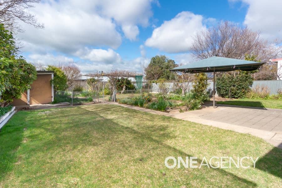 343 LAKE ALBERT Road, Kooringal, Kooringal - Thumbnail 7