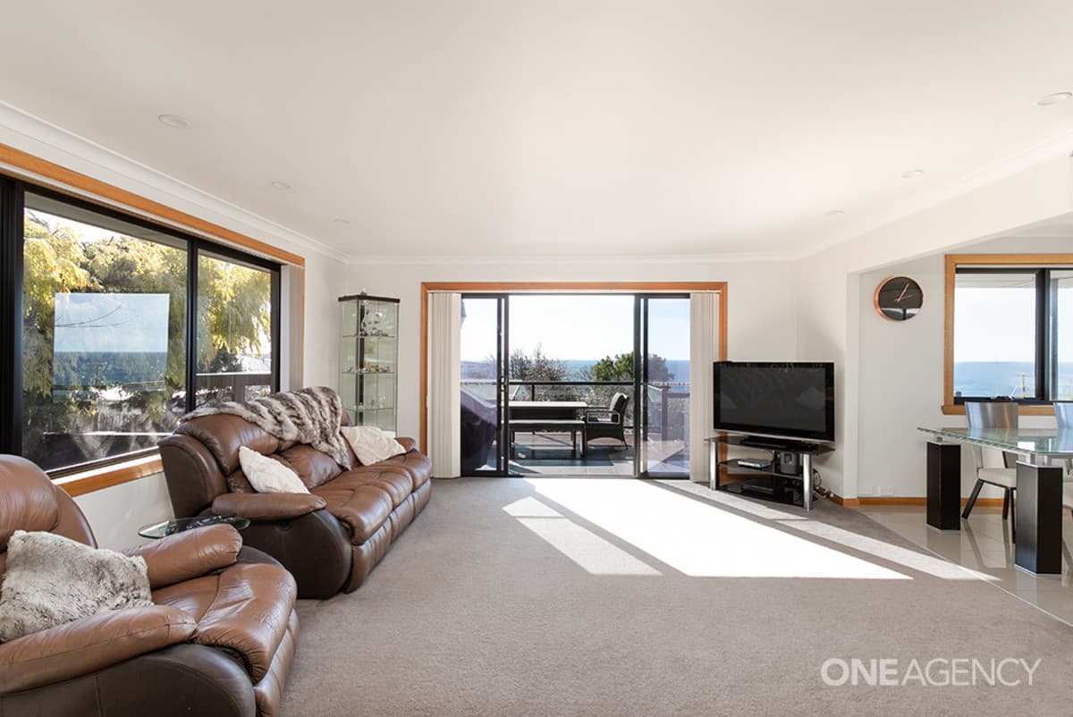 17 Malunna Crescent, Parklands, Parklands - Thumbnail 4