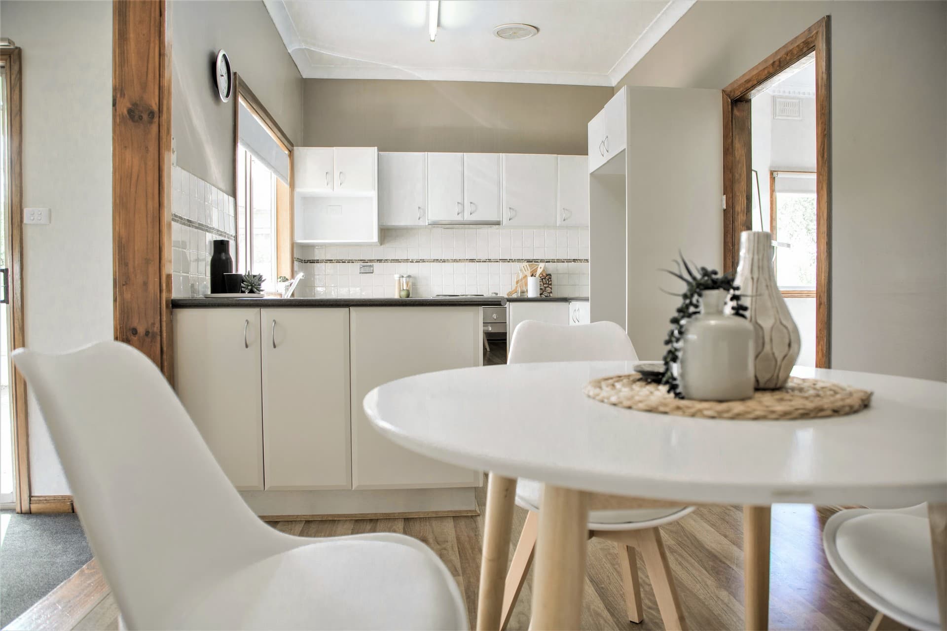 15A Churchill Avenue, Orange, Orange - Thumbnail 2