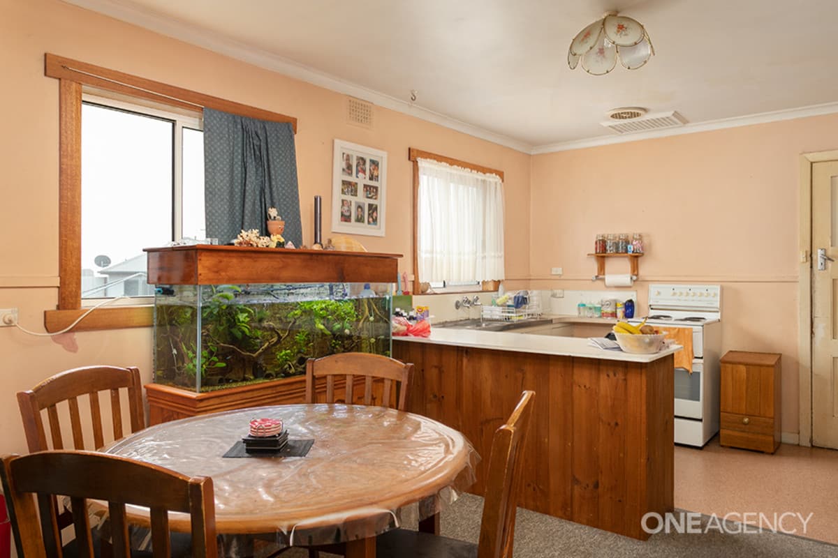 5 Cabot Street, Acton, Acton - Thumbnail 3