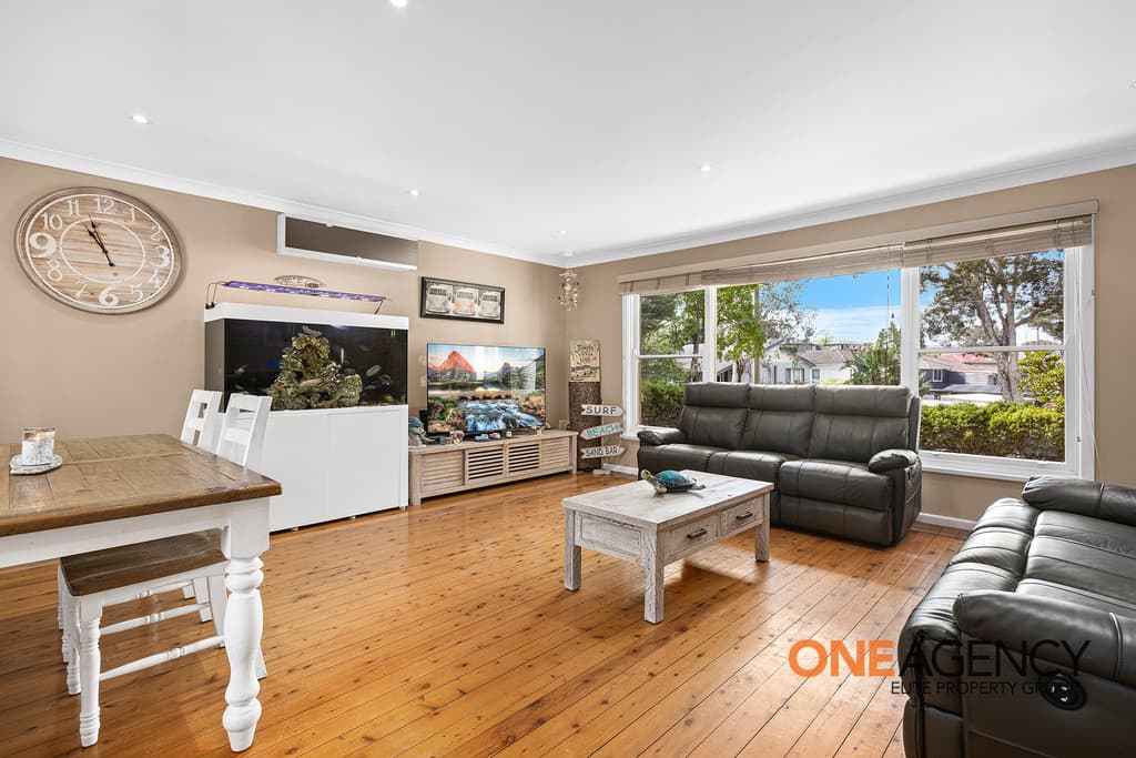 70 Brendon Avenue, Farmborough Heights, Farmborough Heights - Thumbnail 2