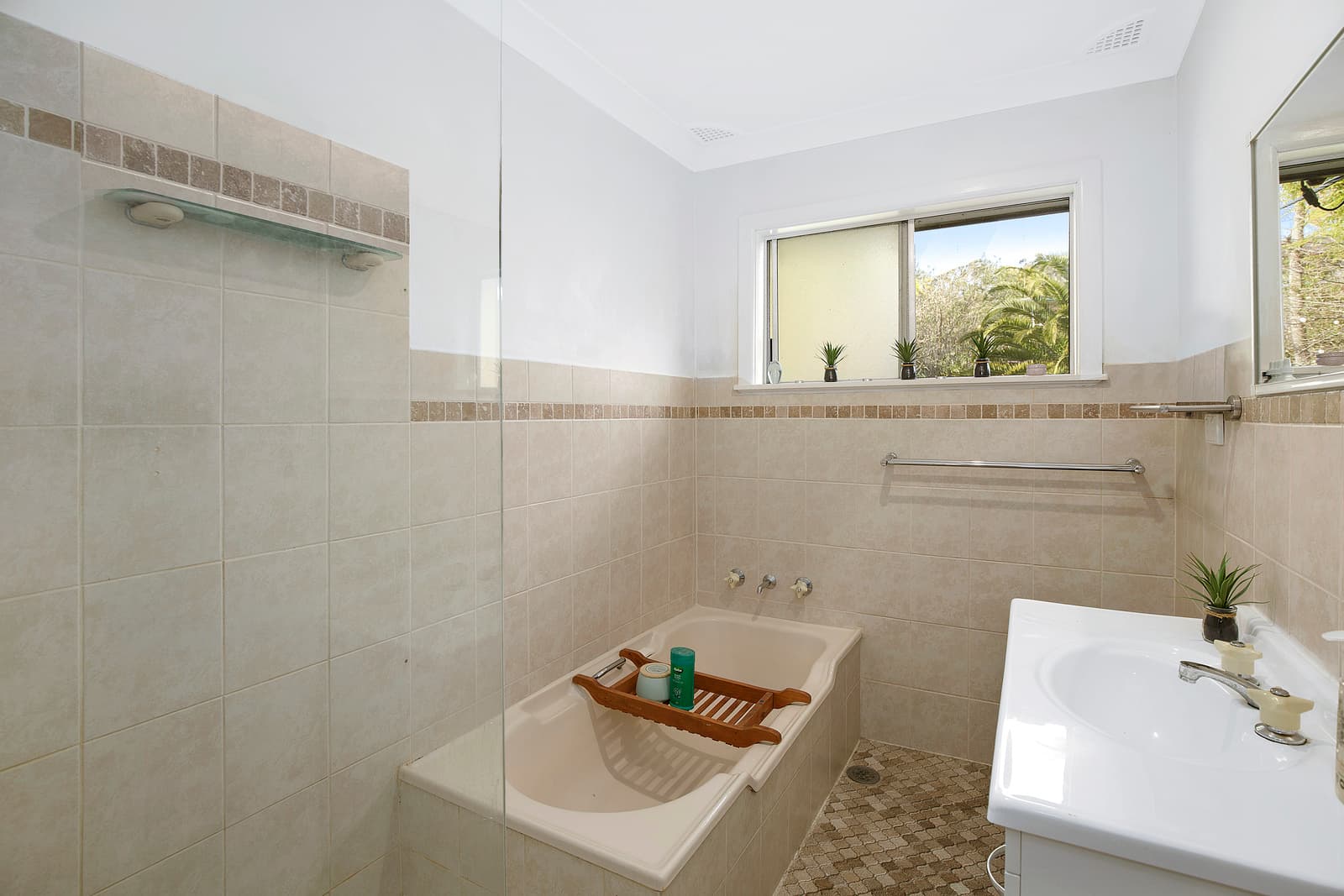 7 Greenview Road, Narara, Narara - Thumbnail 8