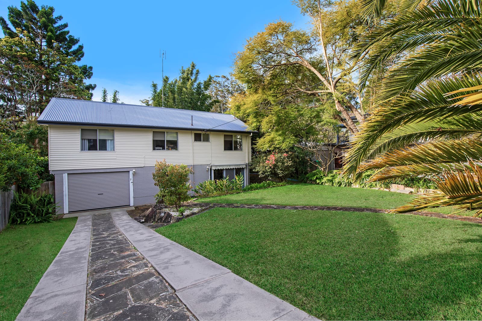 7 Greenview Road, Narara, Narara - Image 1