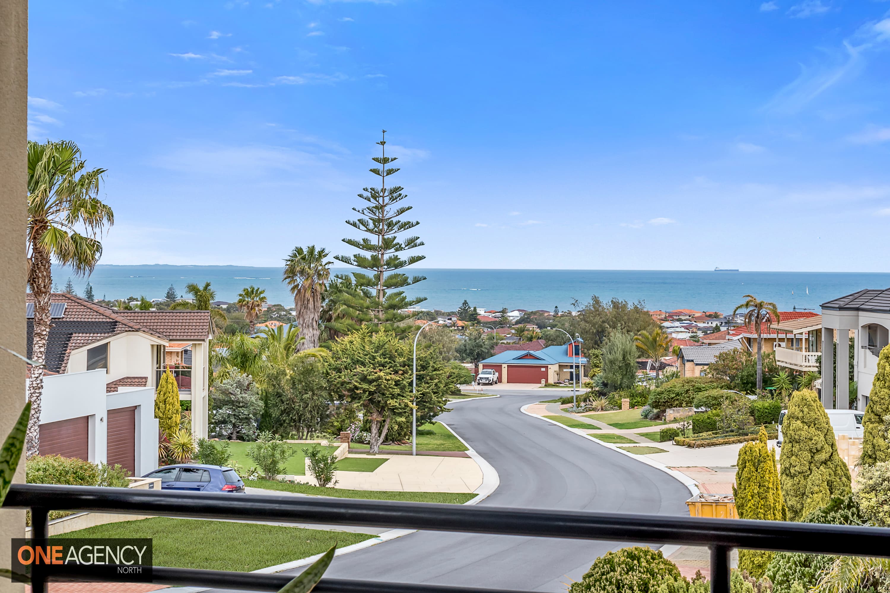 26 Weldwood Road, Ocean Reef, Ocean Reef - Thumbnail 3