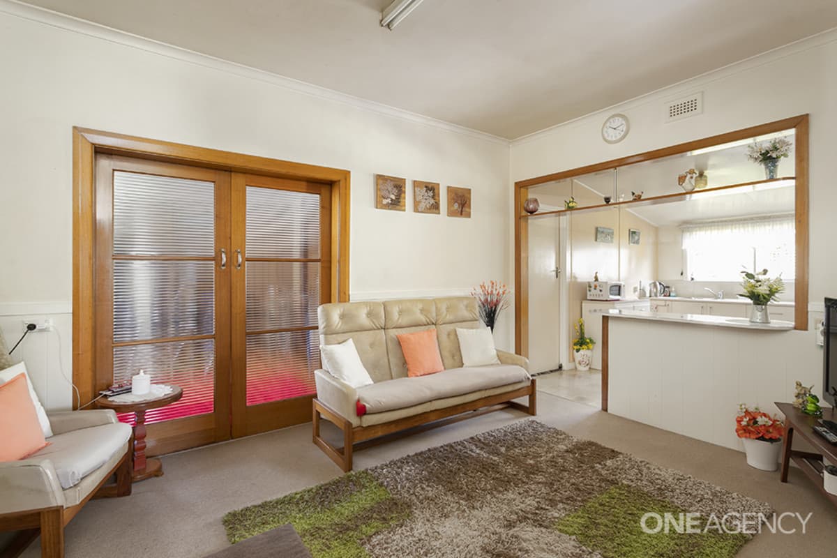 28 Collins Street, Brooklyn, Brooklyn - Thumbnail 5