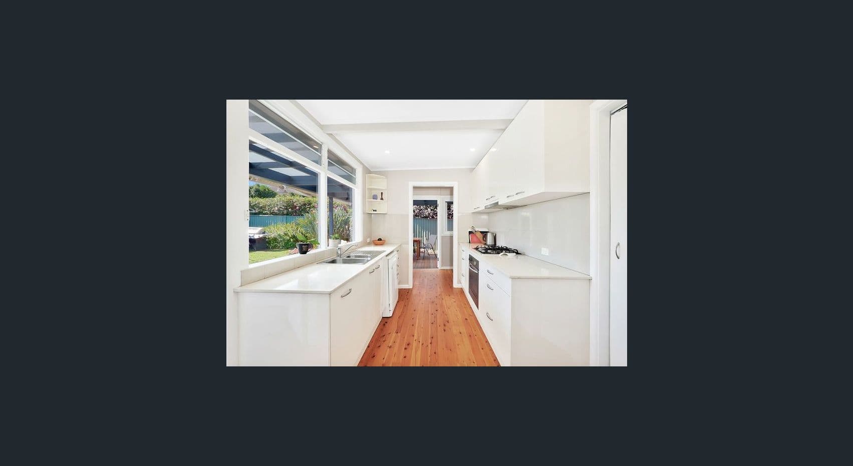 14 Robyn Avenue, Frenchs Forest, Frenchs Forest - Thumbnail 4