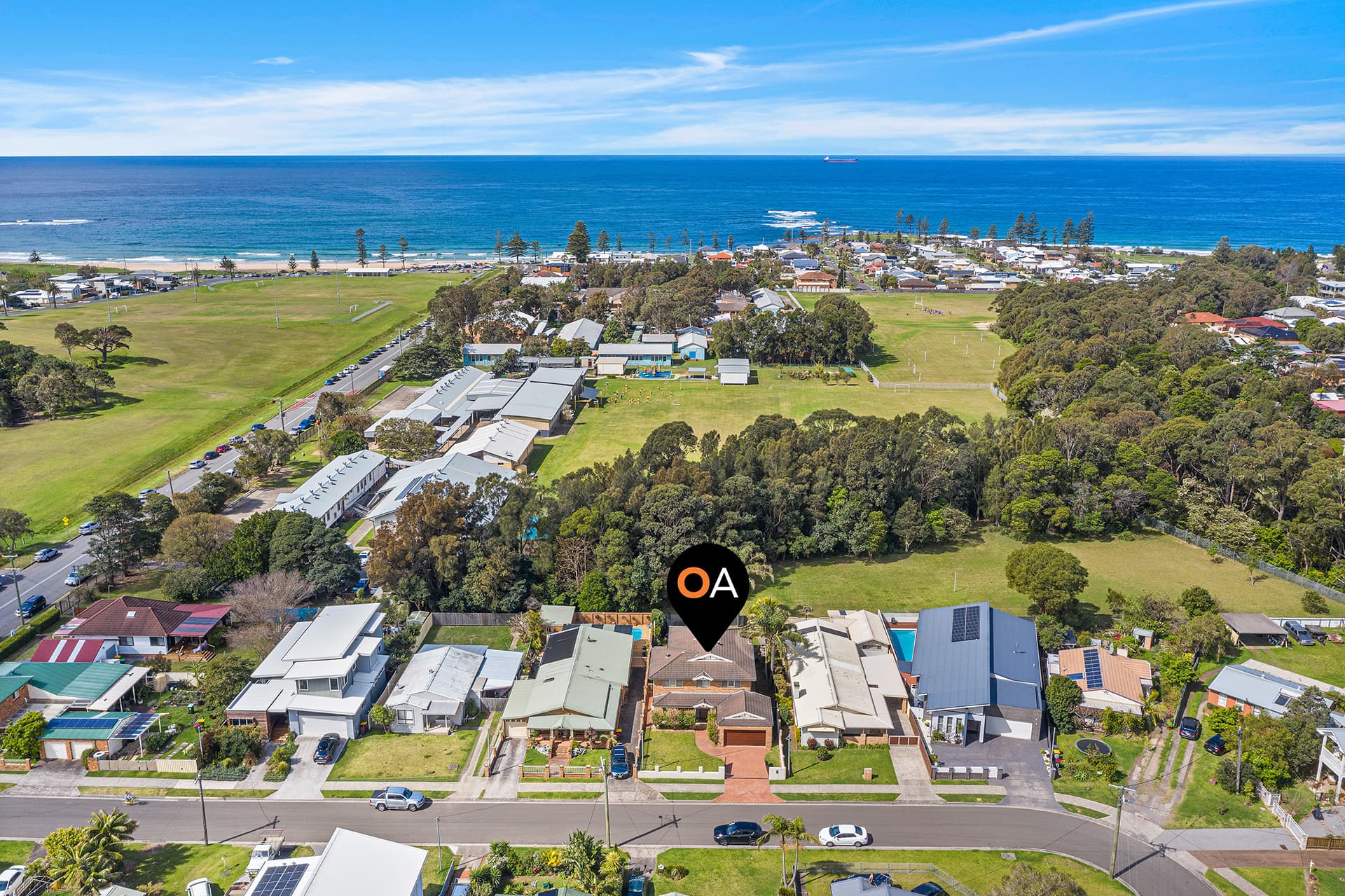 7 Benelong Street, Bulli, Bulli - Thumbnail 3
