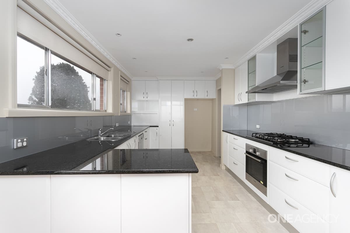84 Pelissier Street, Somerset, Somerset - Thumbnail 8