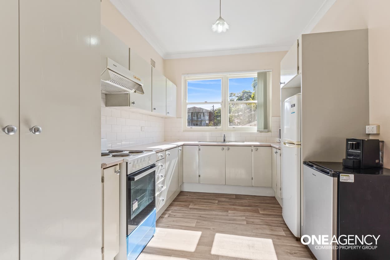 1/12 Russell Street, Strathfield, Strathfield - Thumbnail 2