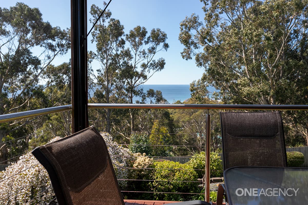 14 Panorama Crescent, Cooee, Cooee - Image 1