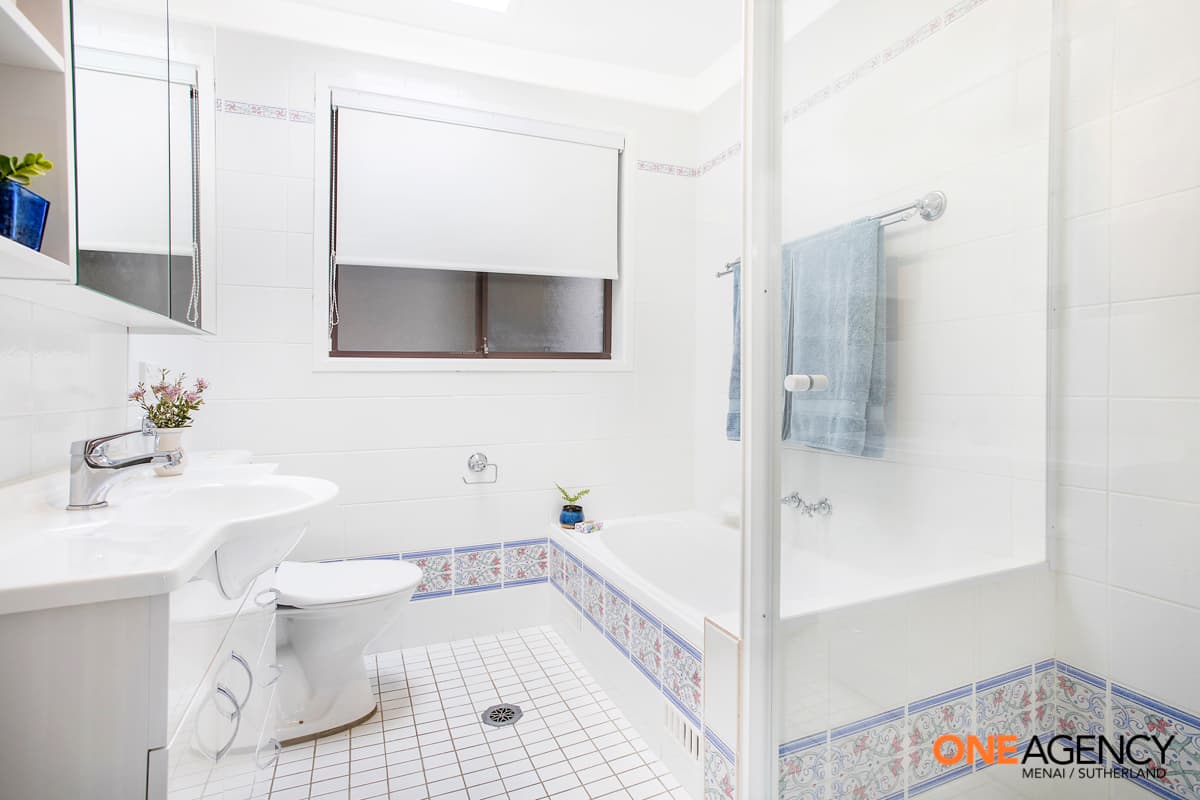 103 Blaxland Drive, Illawong, Illawong - Thumbnail 6