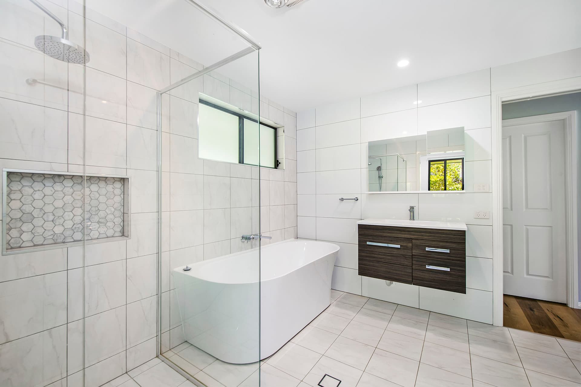 51 Warrew Crescent, King Creek, King Creek - Thumbnail 3