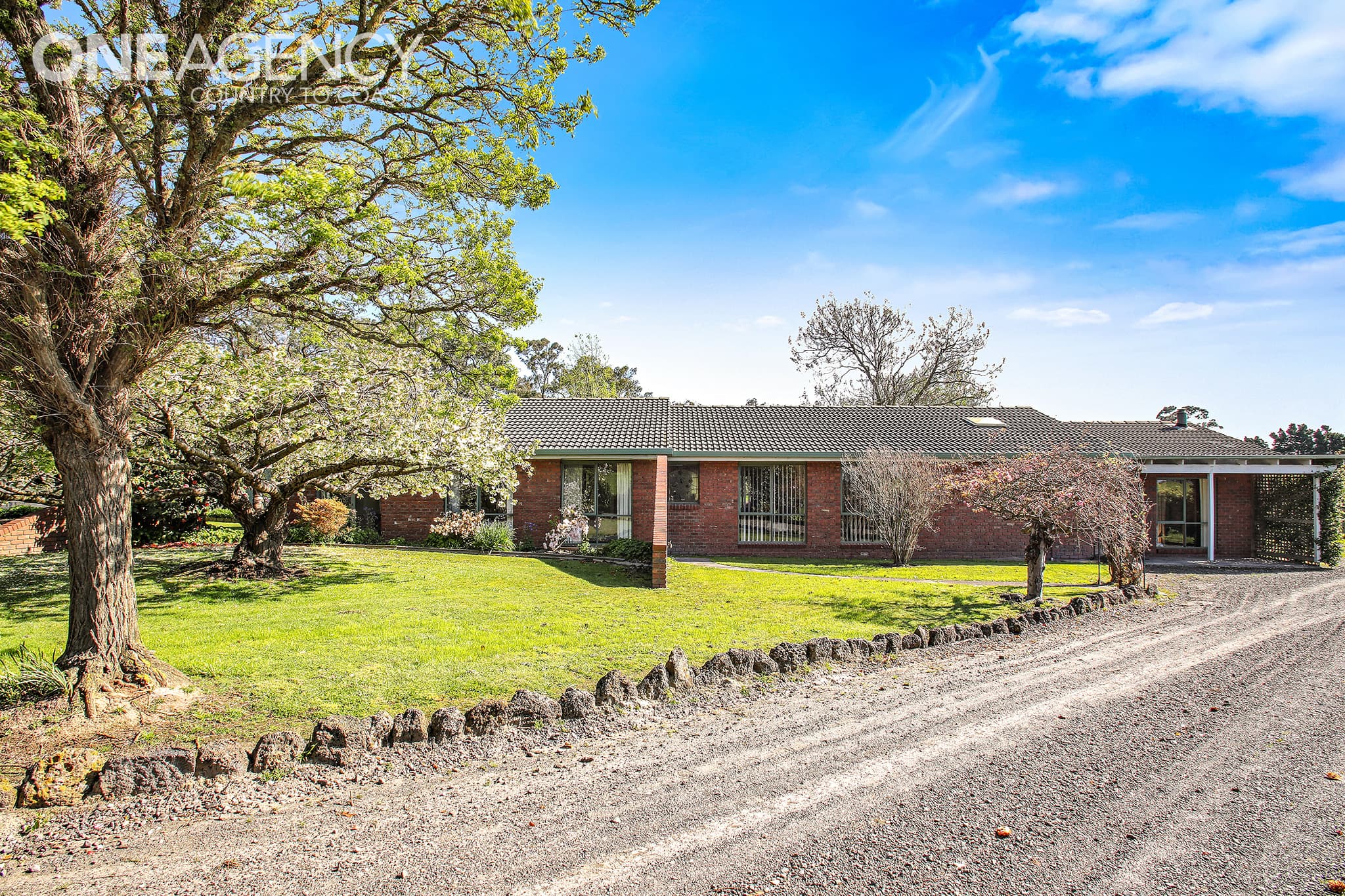 580 Drouin-Korumburra Road, Drouin South, Drouin South - Thumbnail 2