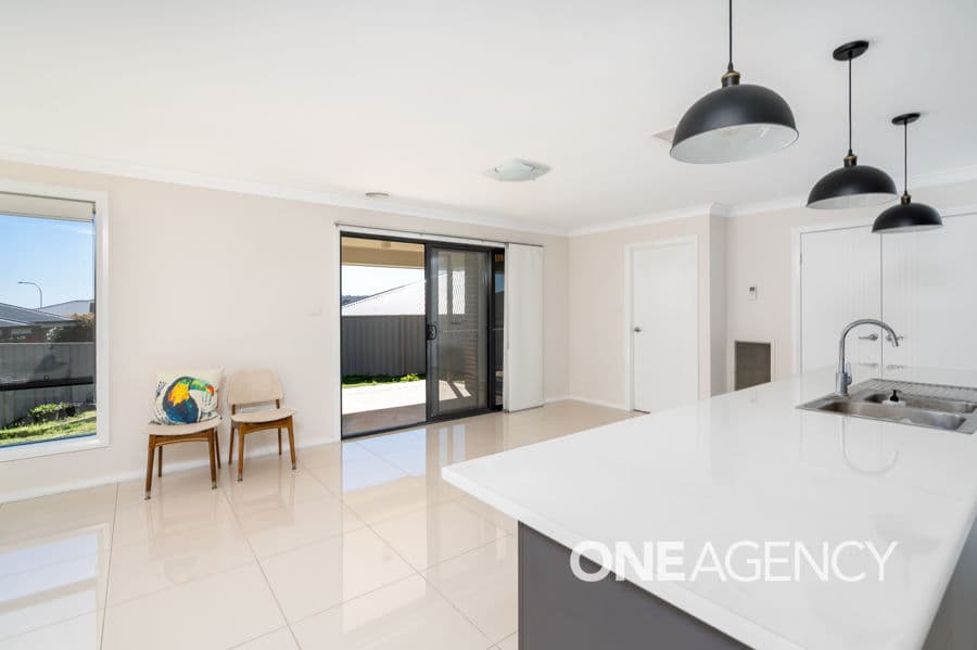 10 GLANDORE Street, Bourkelands, Bourkelands - Thumbnail 3