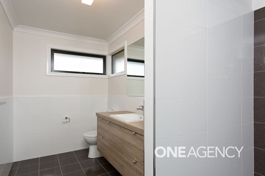 10 GLANDORE Street, Bourkelands, Bourkelands - Thumbnail 6