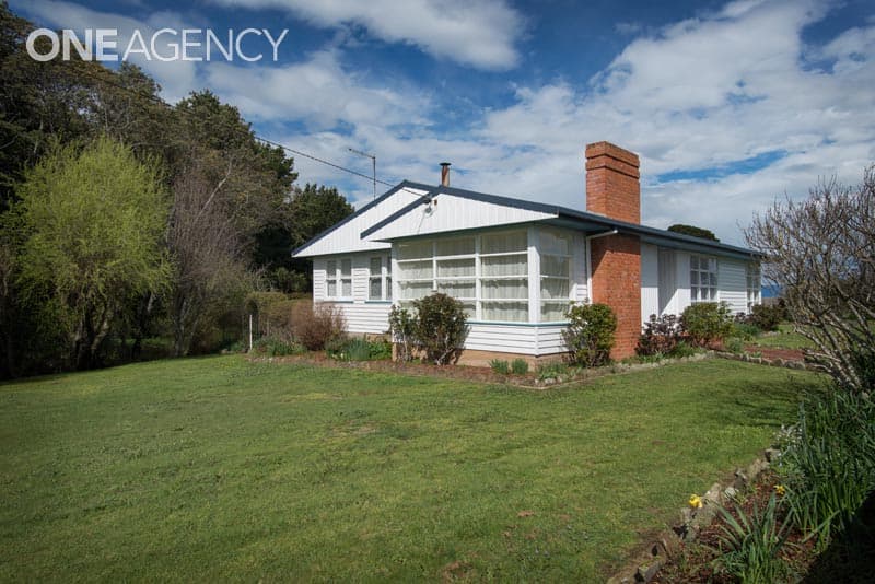 1 Cemetery Road, Perth, Perth - Image 1