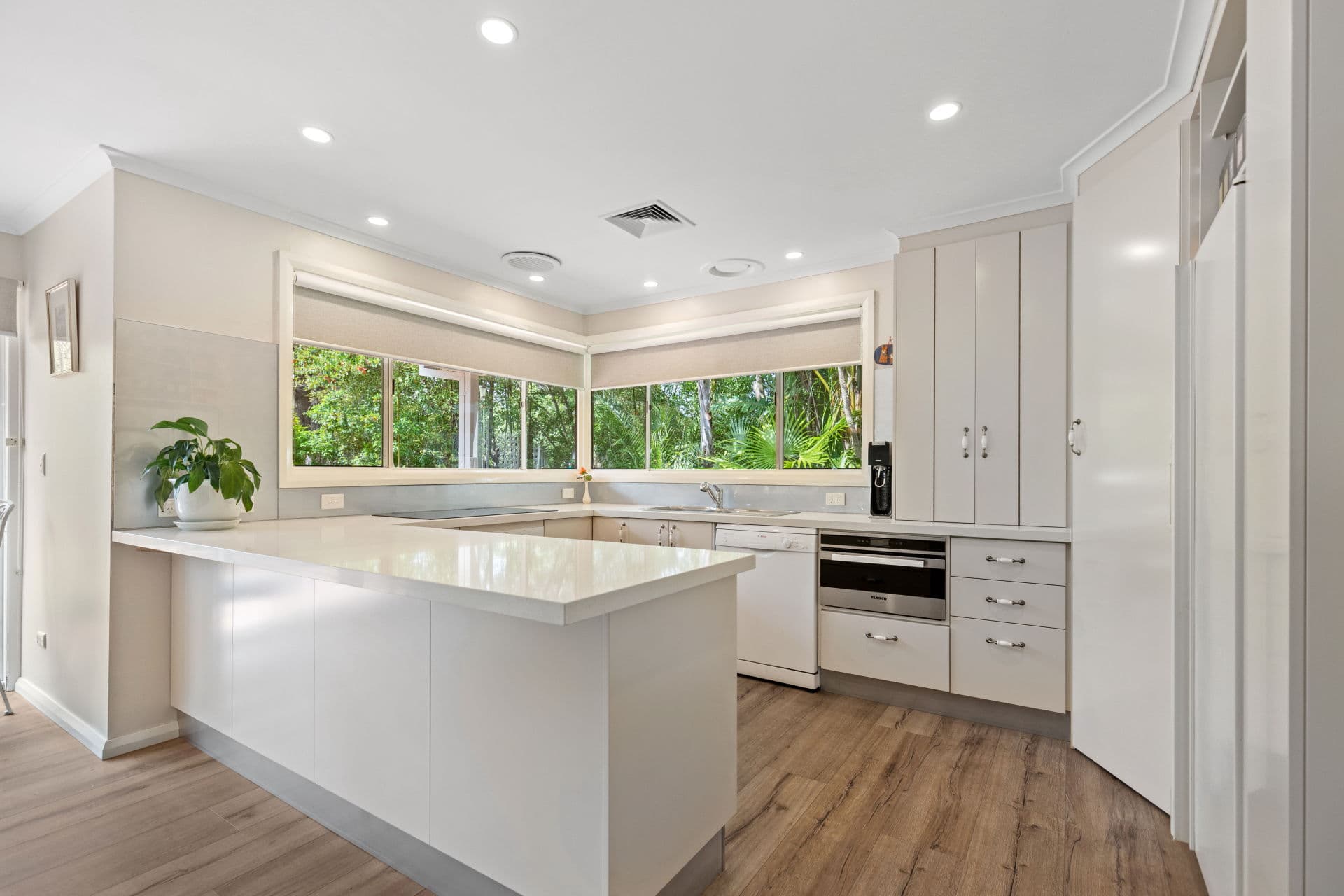 13 Rosedale Grove, Frankston South, Frankston South - Thumbnail 5
