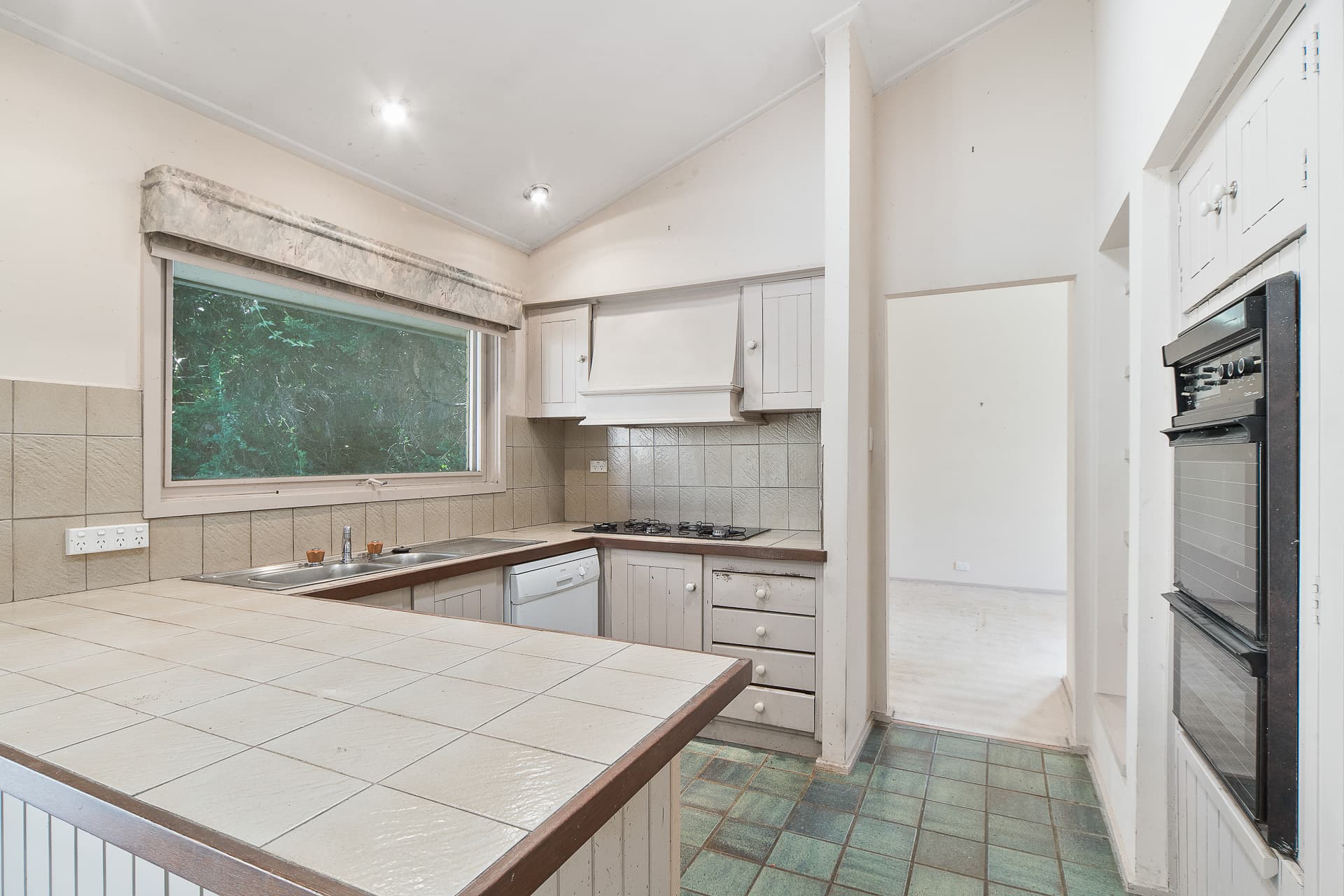 14 Derinya Drive, Frankston South, Frankston South - Thumbnail 3