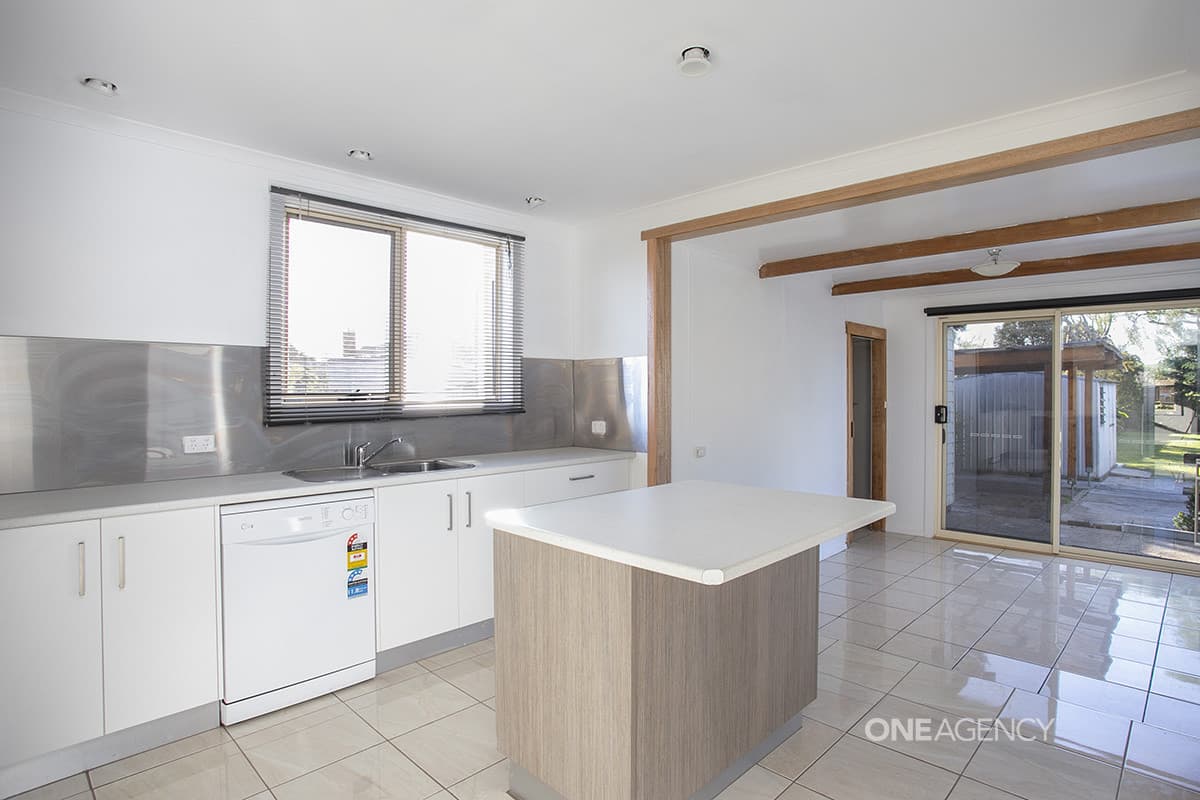 25 Quiggin Street, Wynyard, Wynyard - Thumbnail 2